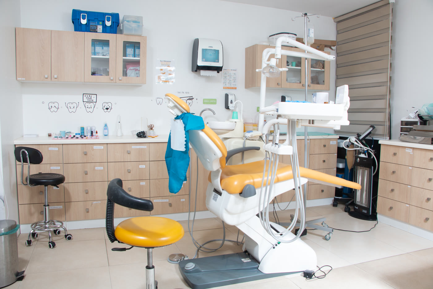 Box de odontología equipado en Centro Médico Austral
